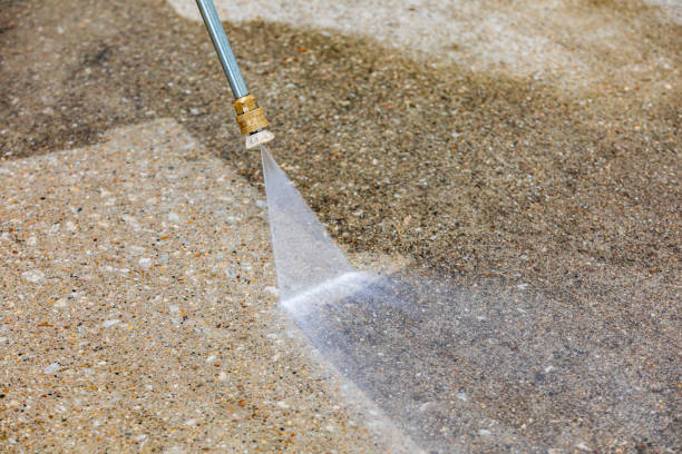 Best Playground Equipment Cleaning  in Scottville, MI